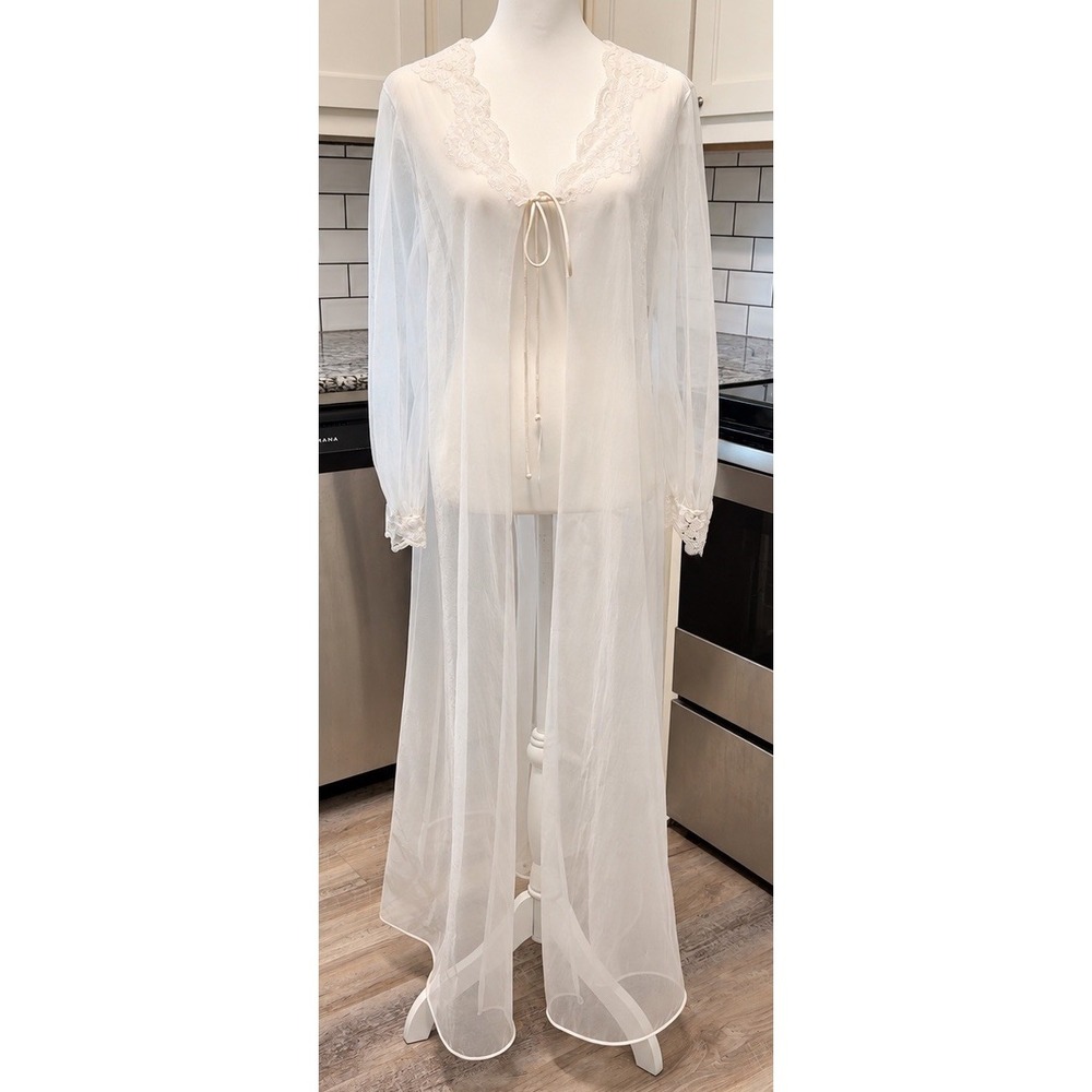 VTG 70s Vanity Fair Peignoir Robe 36 White Sheer Nylon Lace Bridal USA